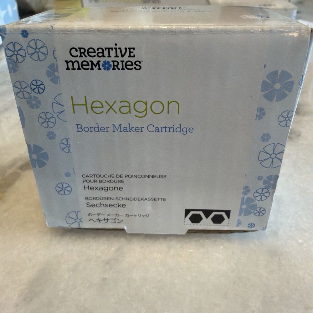 Creative Memories Hexagon Border Maker Cartridge Punch - NIB